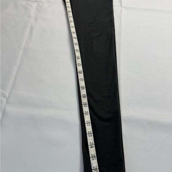 The North Face Black Leggings Athletic Stretchy Design - Picture 3 of 5